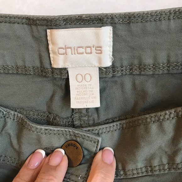 Chicos Khaki Bermuda Shorts Womens Denim Size 00 XS - Picture 3 of 5